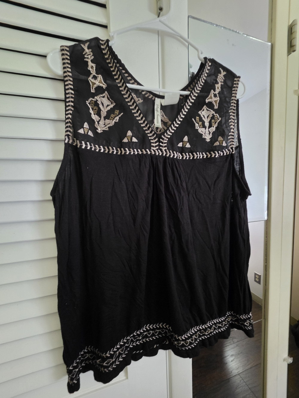 Simply Irresistible Black Sleeveless Embroidered Tank Top